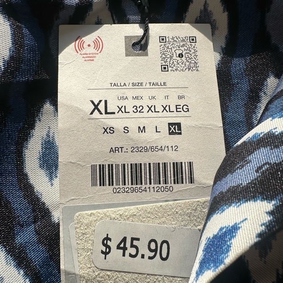 Zara Geometric Patterned Set - Picture 6 of 6